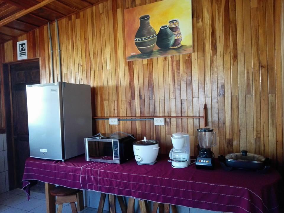 Pension Y Cabinas Colibri B&B Costa Rica Monteverde 외부 사진