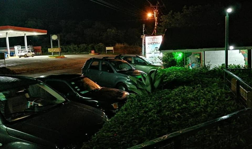 Pension Y Cabinas Colibri B&B Costa Rica Monteverde 외부 사진